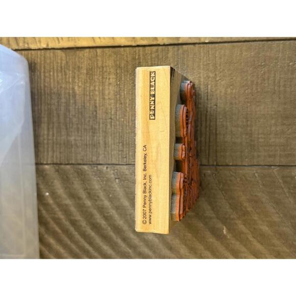 Penny Black Party Animals! 2007 wood block rubber stamp - Picture 3 of 8